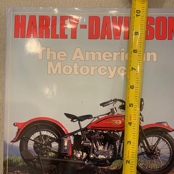 Harley Davidson Coffee Table book - Picture 8 of 9